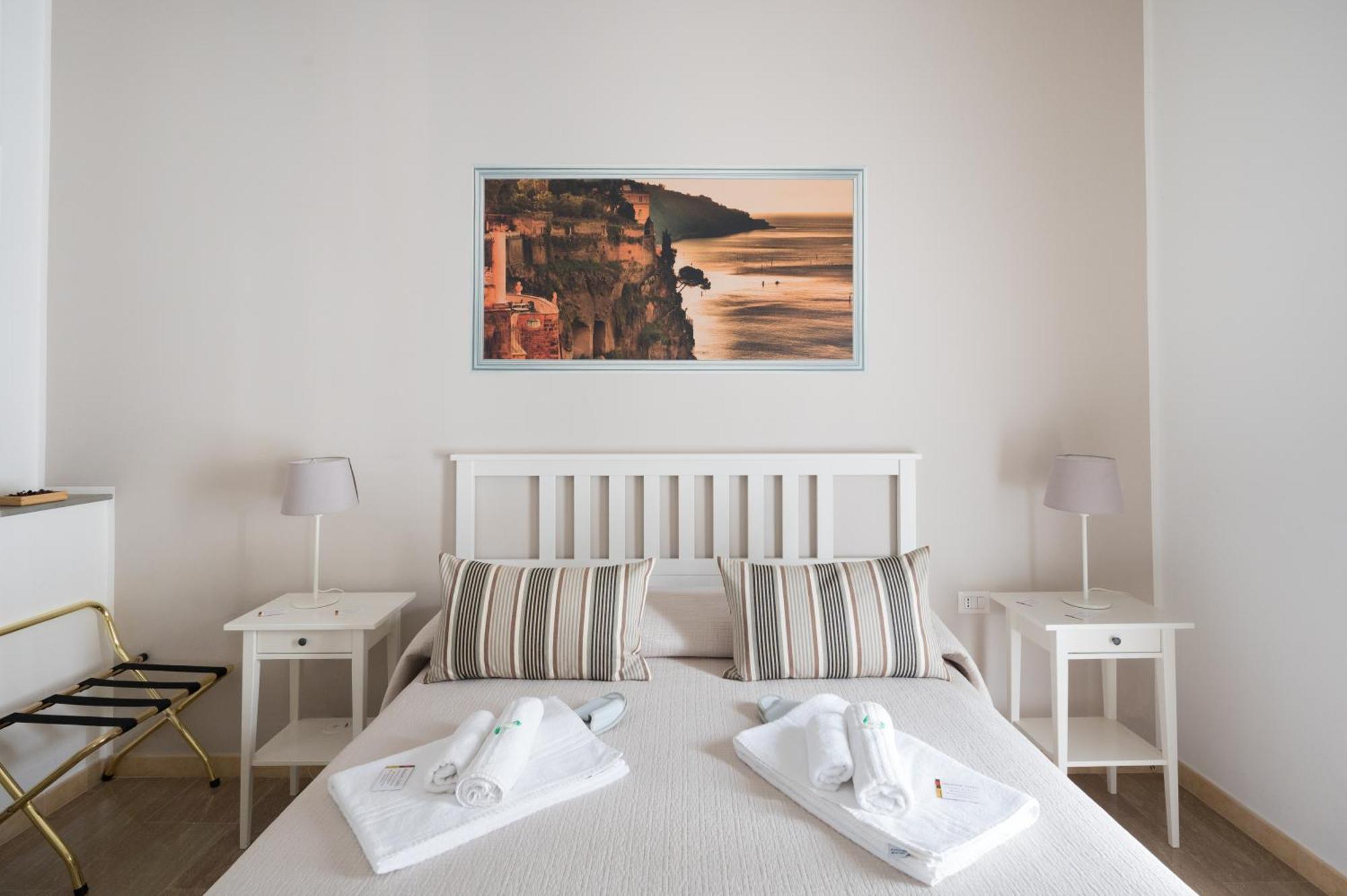 Panoramic Rooms Salerno Exterior foto